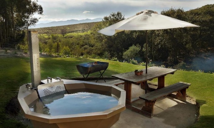 Caledon Apartment | Treyntjes Rivier Cottages