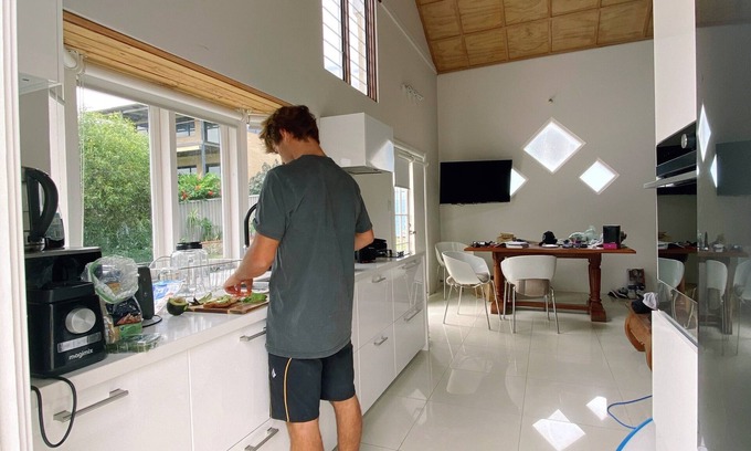Trigg Apartment | Trigg Beach Studio just metres from the ocean and beach. Your perfect escape