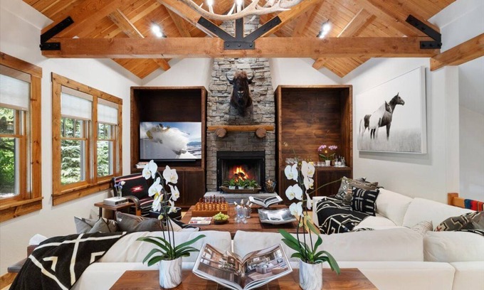 Teton Village House | Trinity: #GraniteRidgeHomestead Teton 4 Bedroom w/Hot Tub & AC Newly Remodeled