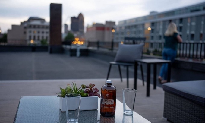 Historic East Village Condo | Triple Kings | Private Rooftop | Private Garage