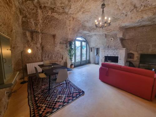 Montlouis-sur-Loire House | Troglo en bord de Loire, entre vignes et châteaux