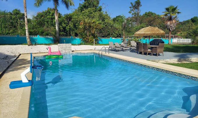 Zarzal House | Tropic Like It`s Hot Family Adventure with Large Pool in Rio Grande