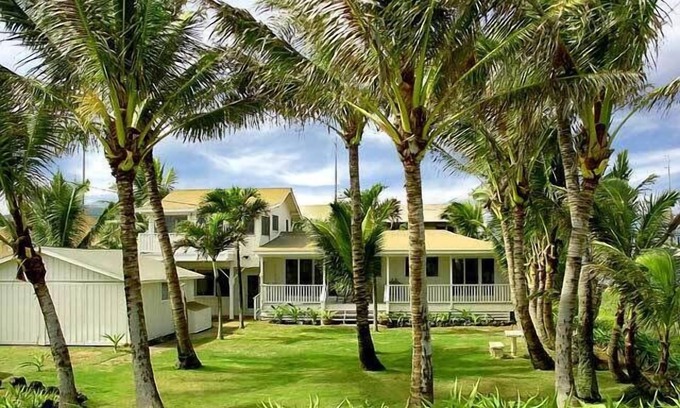 Wailua House | Tropical breezes, ocean view and sunny white sand beaches.