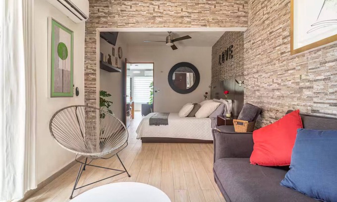 Acapulco House | "Tropical Enchantment" 100% comfort and convenience.
