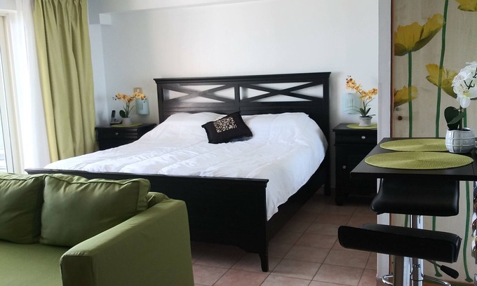 Maho Reef Apartment | Tropical Gem! Watch Jets Fly into Airport+Ocean Beach+Garden Views+MANY PERKS!