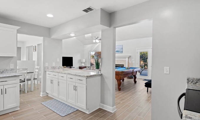 Lynn Haven House | Tropical Island Style home w/Private Pool!