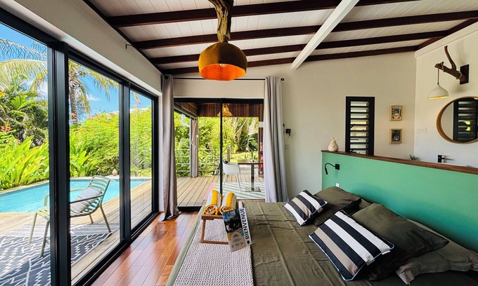 Le Diamant House | TROPICAL LODGE detached bungalow, private pool for 2 people, Le Diamant