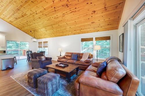 Truckee House | Trout Creek Retreat