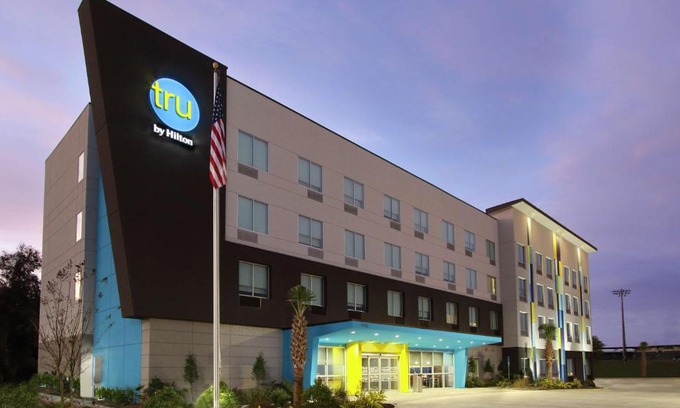 Mobile Hotel | Tru By Hilton Mobile