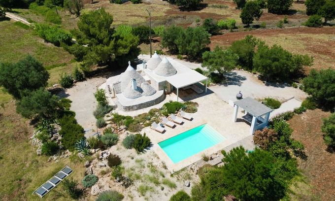 Ceglie Messapica House | Trullo Bello Nido - private property with own pool in garden with stunning views