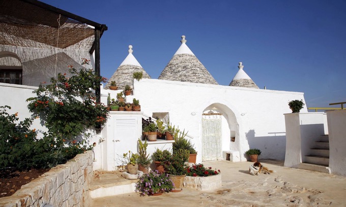 Fasano Villa | Trullo + Lamia, 10 minutes from the sea, pool with sea view