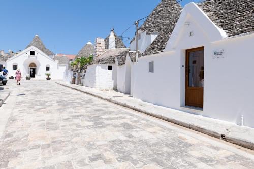 Alberobello Bed & Breakfast | Trullo Pietra Cannella