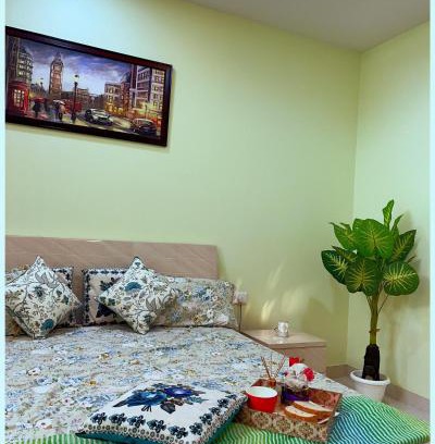 Jaipur Bed & Breakfast | TT Homes Homestay for Cozy Family Stay in Jaipur