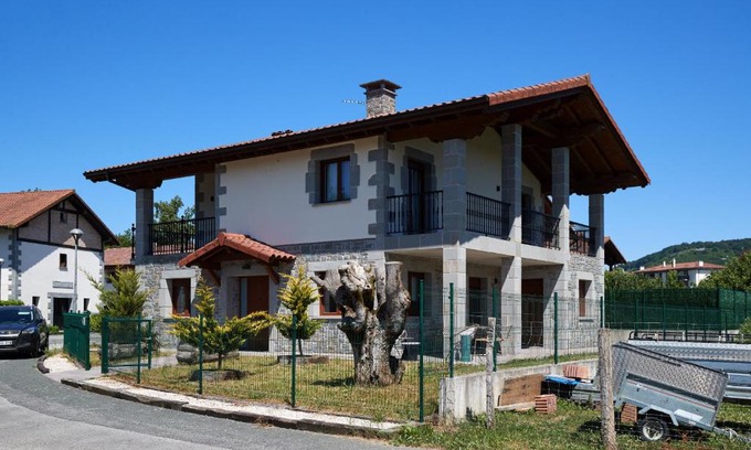 Lekunberri Apartment | TuApartamento - Leku Eder - Preciosa casa entera en Lekunberri