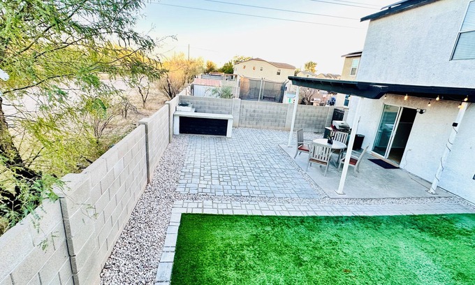 Tucson House | Tucson two story 4BR 2.5BA house close to airport & major attractions Sleeps 8