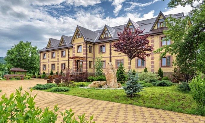 Kamennomostskiy Hotel | Turbaza Gornaya