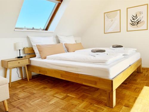 Illertissen Apartment | Turmblick - Parkplatz - A7 Nähe - Bahnhof Nähe - mit WM