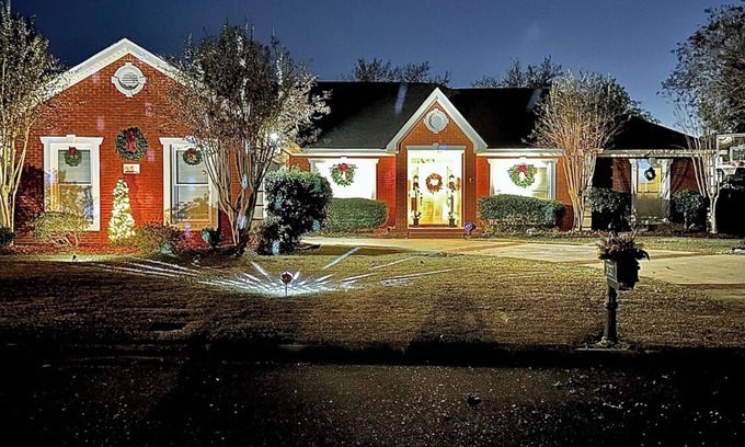 Tuscaloosa House | Tuscaloosa Gameday Home Away from Home! Rest, Relax, and Roll with the Tide!