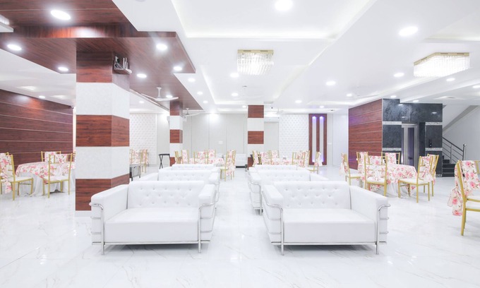 Greater Noida Hotel | Twin Towers