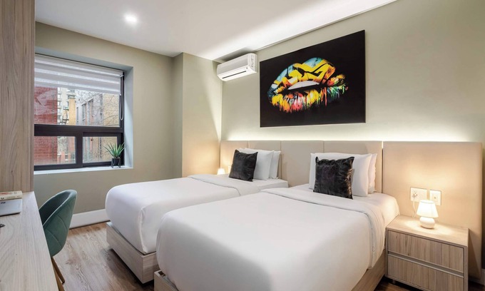 Gay Village Hotel | Twin Vibe – Heart of Montreal