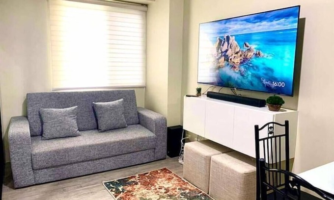 CSJDM Apartment | Two Bedroom Condo with pool netflix & wifi