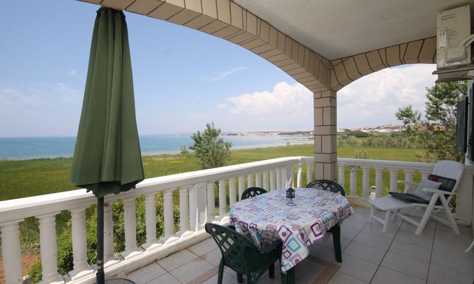 Povljana Apartment | Two bedroom apartment with terrace and sea view Povljana, Pag (A-6502-a)