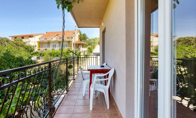 Grebastica Apartment | Two bedroom apartment with balcony Grebaštica, Šibenik (A-4881-a)