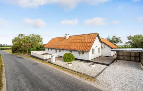 Spøttrup House | Two-Bedroom Holiday Home In Spottrup