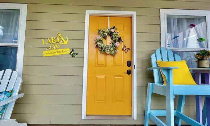 Pass Christian House | TWO Lake Houses, Sleeps 20, 2 HUGE gAmE rOoMs 407