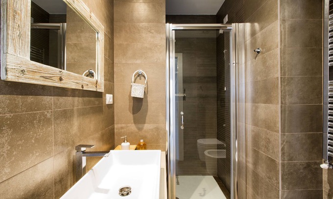 Porta Lodovica House | Two-room apartment in P.Romana under ancient exposed beams