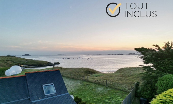 Ploudalmezeau Ski Chalet | TY BULLE - Unusual waterfront accommodation