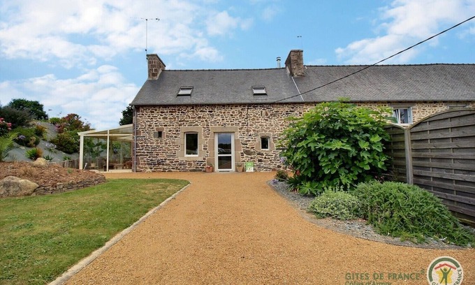 Yvias House | Ty Pempot - Yvias - Gîte