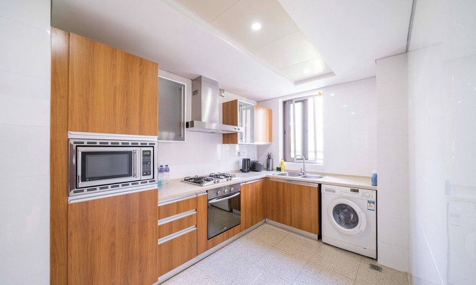 Gubei Bed & Breakfast | Tyms Morden 3BR 2BA APT Bella Vita