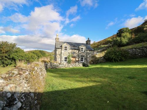 Arthog House | Tyn Y Graig
