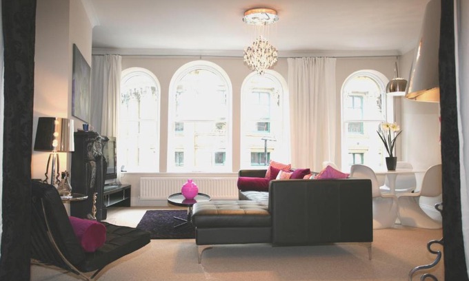 Newcastle-upon-Tyne Apartment | Tyne Bridge View