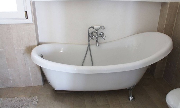 Vulcano Porto House | Typical Aeolian house 5 minutes' walk from the sea, Casa Francesca