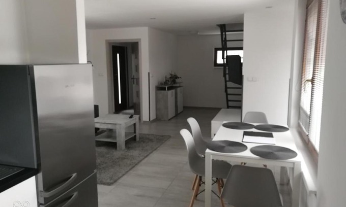 Zaluzi House | Ubytování Záluží