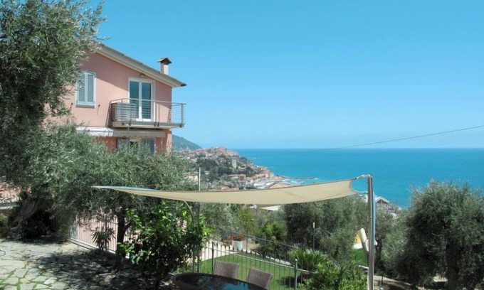 Poggi Apartment | Ulivi sul Mare by Interhome