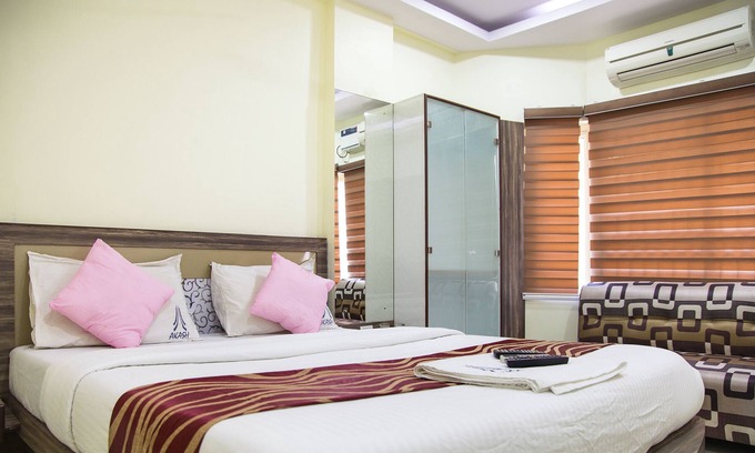 Periamet Hotel | Ulo Akash Inn