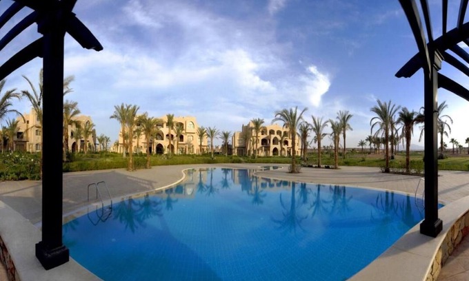 Makadi Bay Resort | Ultimate Family Getaway l Kitchen, Spa, Tennis, Pools & Beach Access