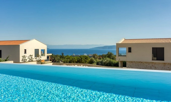 Drenje Villa | Ultra-modern Villa Unea with a stunning Sea View