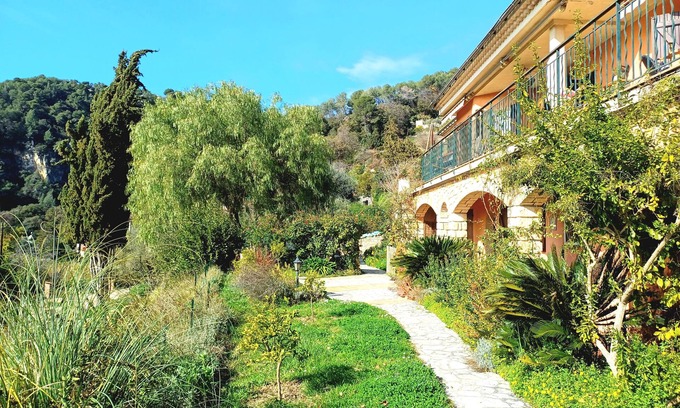 La Gaude Villa | Un Brin de Paille-villa de Charme