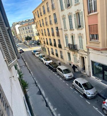 Le Camas Apartment | Un studio sympa en centre-ville rue du camas