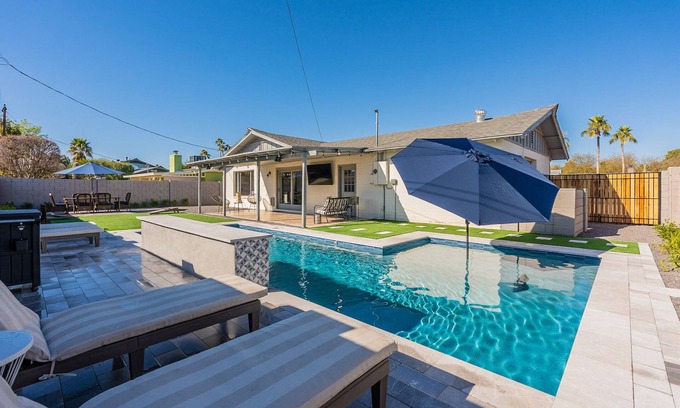 Park Scottsdale Four House | Unbeatable Scottsdale location mins from all the shops, bars & best restaurants!