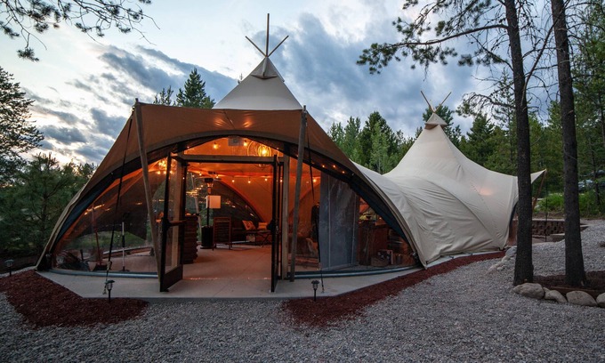 Coram Cabin | Under Canvas Glacier