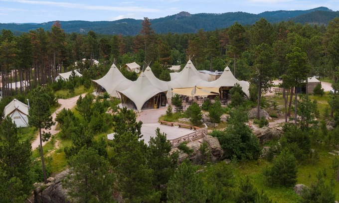 Keystone Cabin | Under Canvas Mount Rushmore