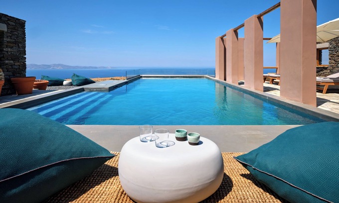 Exomvourgo Hotel | Under the Sun Cycladic Village
