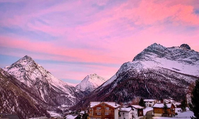Saas-Fee Apartment | Unique 1 bedroom with stunning views.