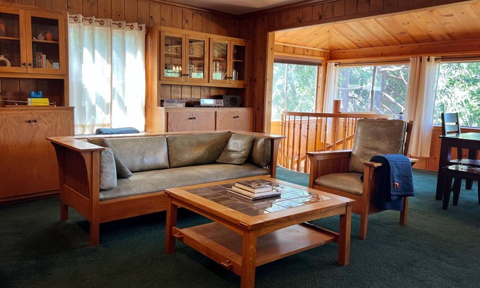 Cedar Glen Cottage | Unique 1926 Mountain Cottage Perched Above Lake Arrowhead
