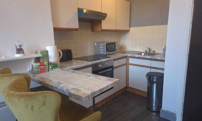 Wolverhampton Apartment | Unique City one bedroom Apartment in the city of Wolverhampton